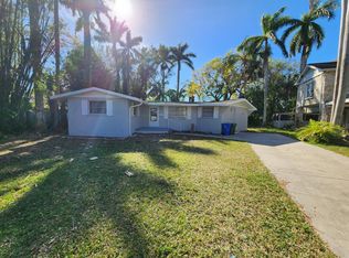722 20th St W, Bradenton, FL 34205