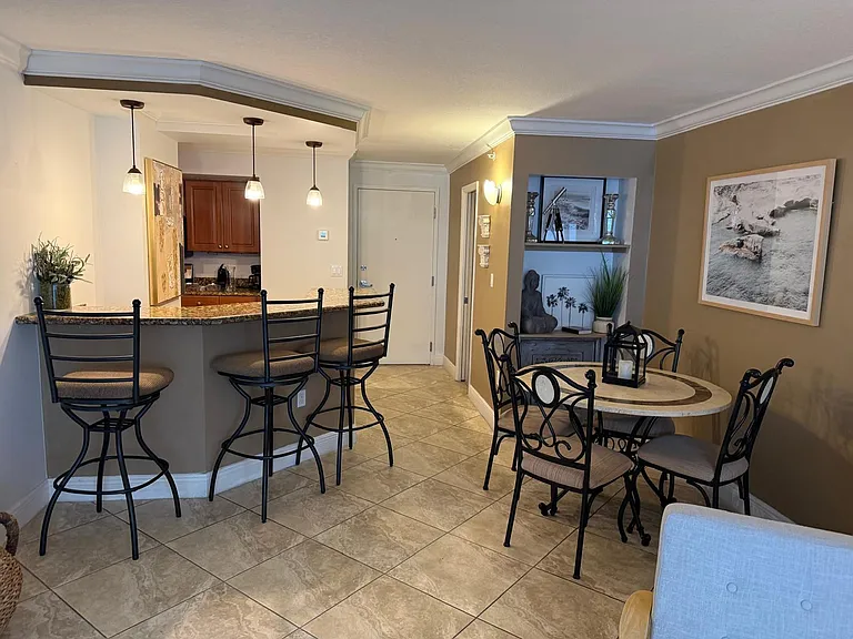 6917 Collins Ave #506 — Photo 7