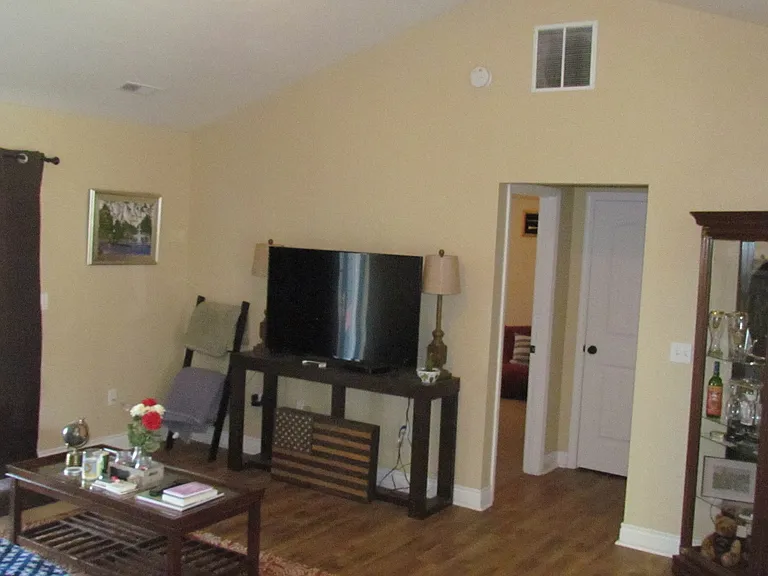 102 Granite Ct — Photo 24