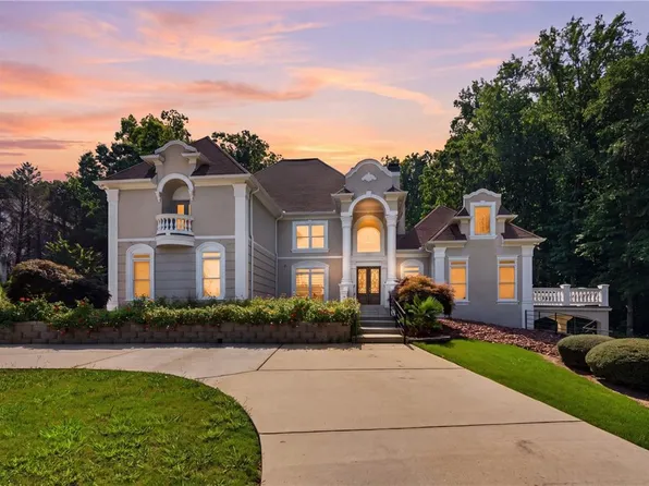 6143 Belair Lake Rd, Lithonia, GA 30038
