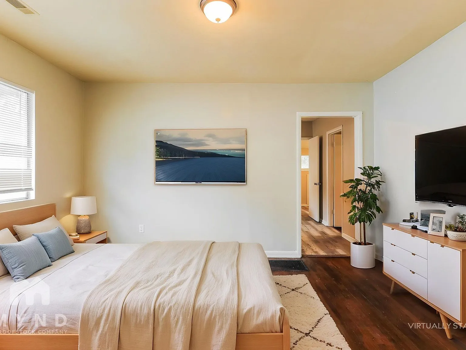 3 bed, 1.0 bath, 1850 sqft, $1,095 — Photo 4