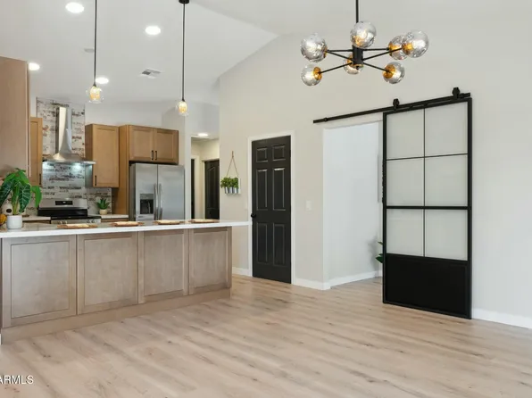 10929 E SUNNYDALE Drive, Sun Lakes, AZ 85248