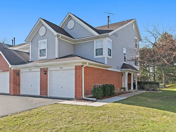 1433 Hampshire Ct, Roselle, IL 60172