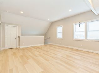 2508 Lakeshore Dr #2, Saint Joseph, MI 49085
