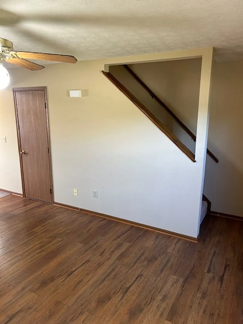 Updated Townhome - 2 Bedroom, 1.5 Bath in Troy, Ohio! (Located at End of Cul de Sac) — Photo 4