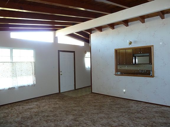 4th image of 5248 W Avenue L14