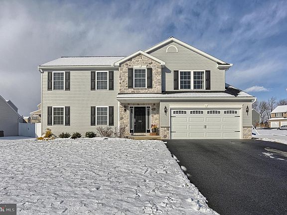 2nd image of 323 Meadow View Dr #L-0238