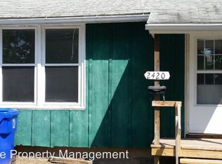 2420 S Madison St, Appleton, WI 54915