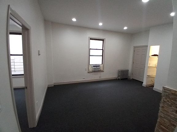 5th image of 83 Hamilton Ave