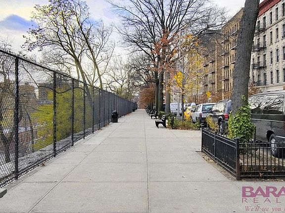 4th image of 327 Edgecombe Ave APT 2