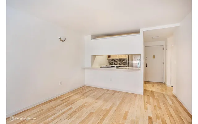 Rented by Douglas Elliman | media 8