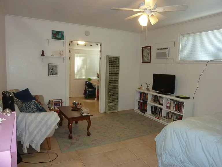 601 Arbutus Ave #B — Photo 9