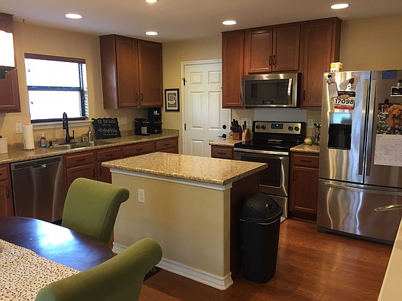5th image of 8804 Ipswich Bay Dr