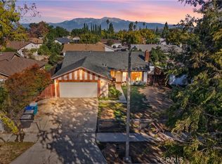 9525 Cabrillo Dr, Riverside, CA 92503