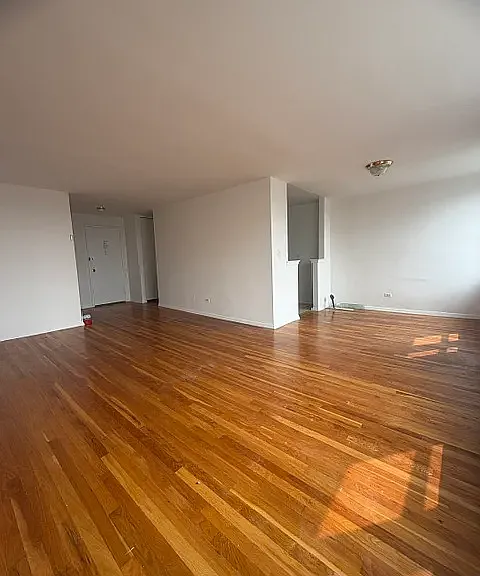 8635 21st Ave #6D — Photo 1