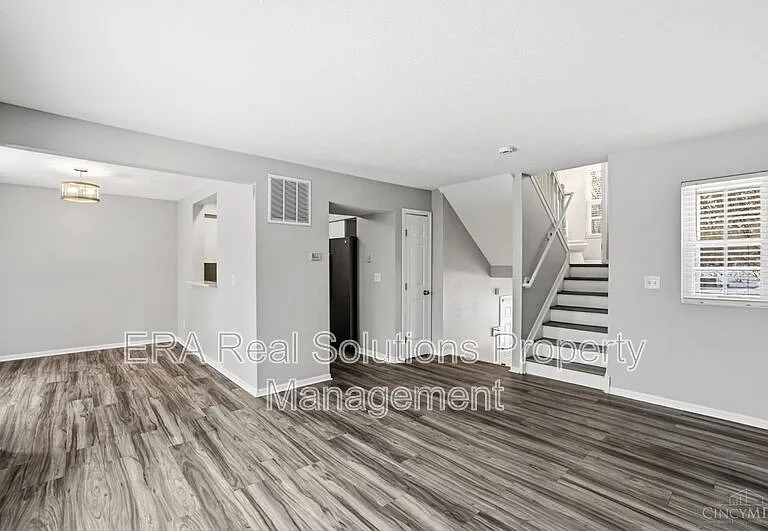 3595 Harvey Ave — Photo 5