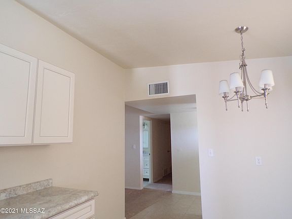 5th image of 441 N Cochise Ave