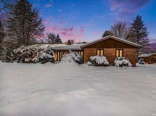 55335 Quince Rd, South Bend, IN 46619