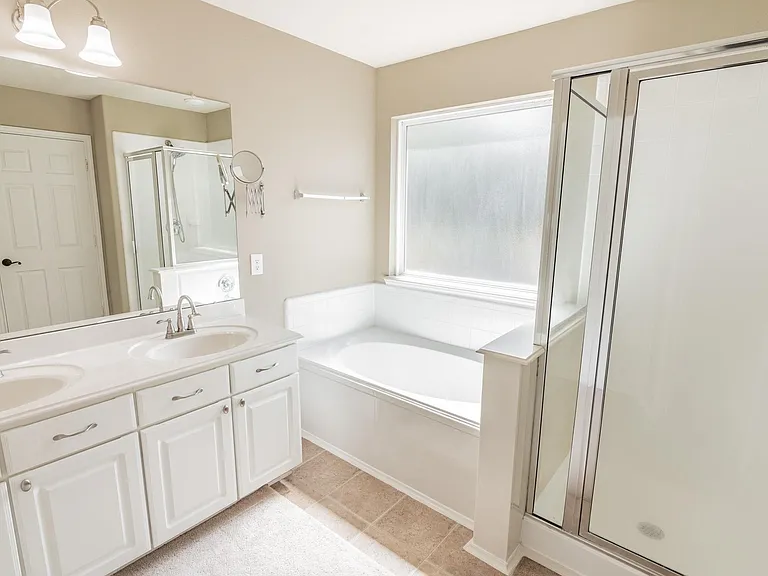 22626 Goss Spring Ct — Photo 29