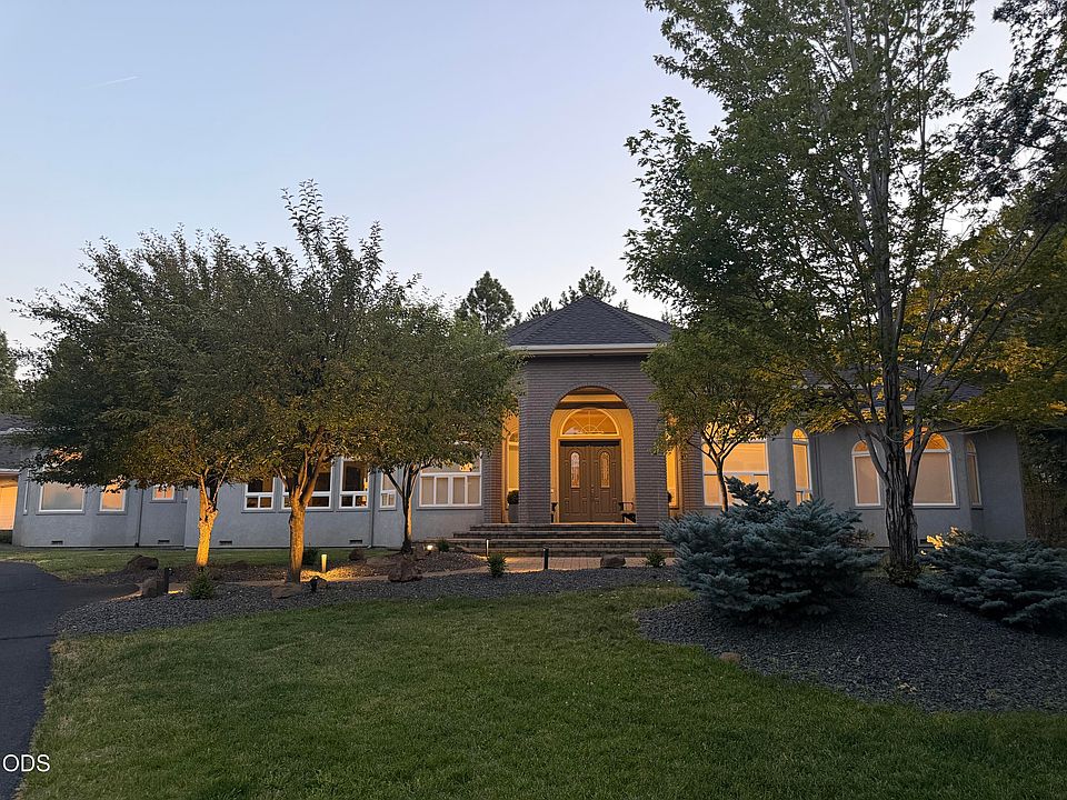 1st image of 3729 NW Summerfield Rd