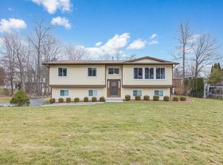 4 Janet Dr, Spring Valley, NY 10977