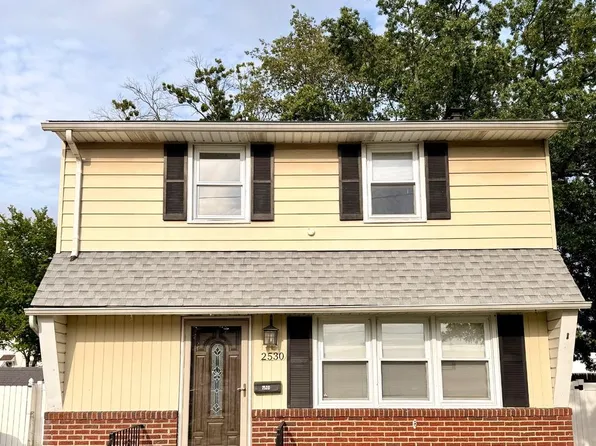 2530 48th St, Pennsauken, NJ 08110