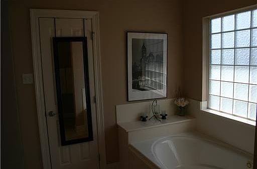5th image of 133 Portrush Dr