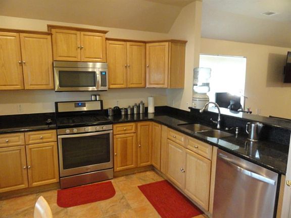 4th image of 4103 Merlet Dr
