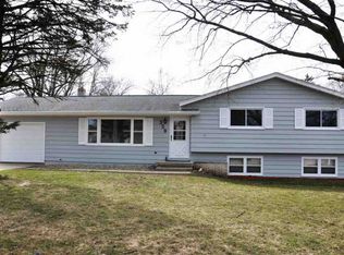 359 Miller St, Sun Prairie, WI 53590