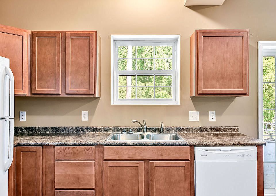 2nd image of 317 Country Club Dr