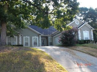 2649 Autumn Lake Ln, Decatur, GA 30034