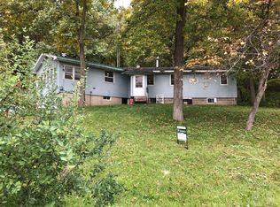 2024 River Rd, Iowa Falls, IA 50126