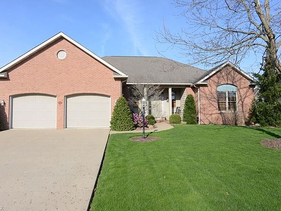 2nd image of 4311 Woodlake Trl
