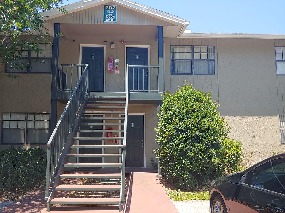 1st image of 202 Pine Tulip Ct APT 202