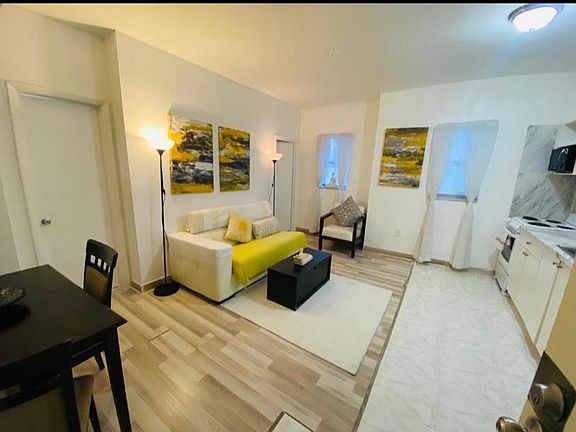 3rd image of 1954 Park Ave #10