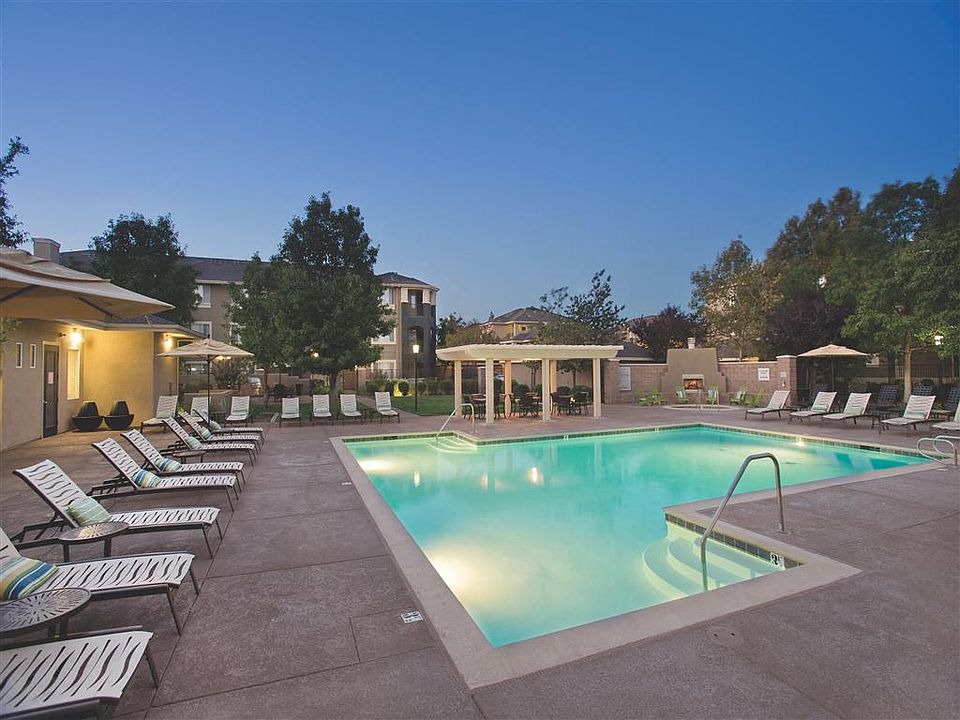 Cross Pointe Apartment Homes - 5100 Vista Grande Dr Antioch CA | Zillow