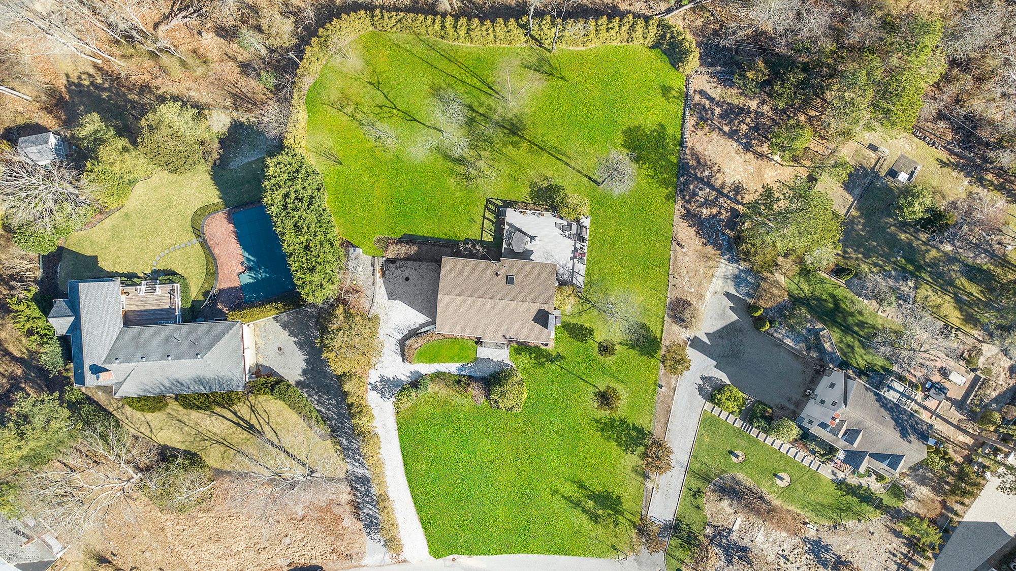 22 Cheviot Rd, Southampton, NY 11968 Out East