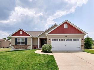 104 Albany Manor Dr, Wentzville, MO 63385