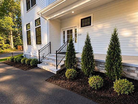 3rd image of 213 Sandy Valley Rd