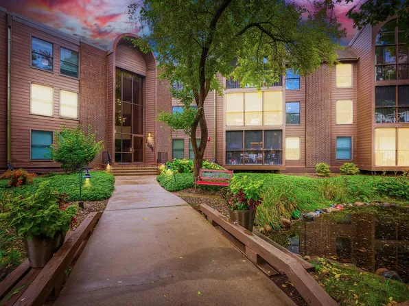8441 Irwin Rd APT 106, Bloomington, MN 55437