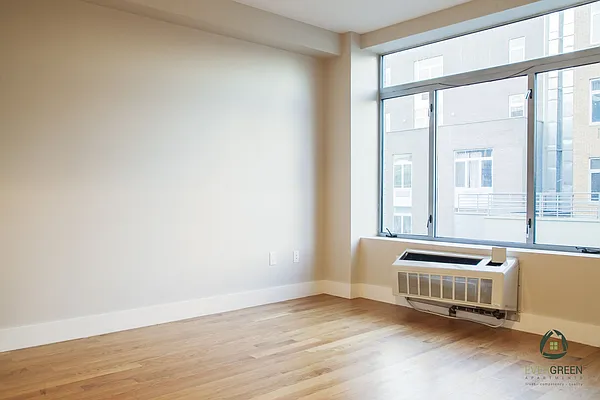 Rented by Evergreen Apartments BK | media 23