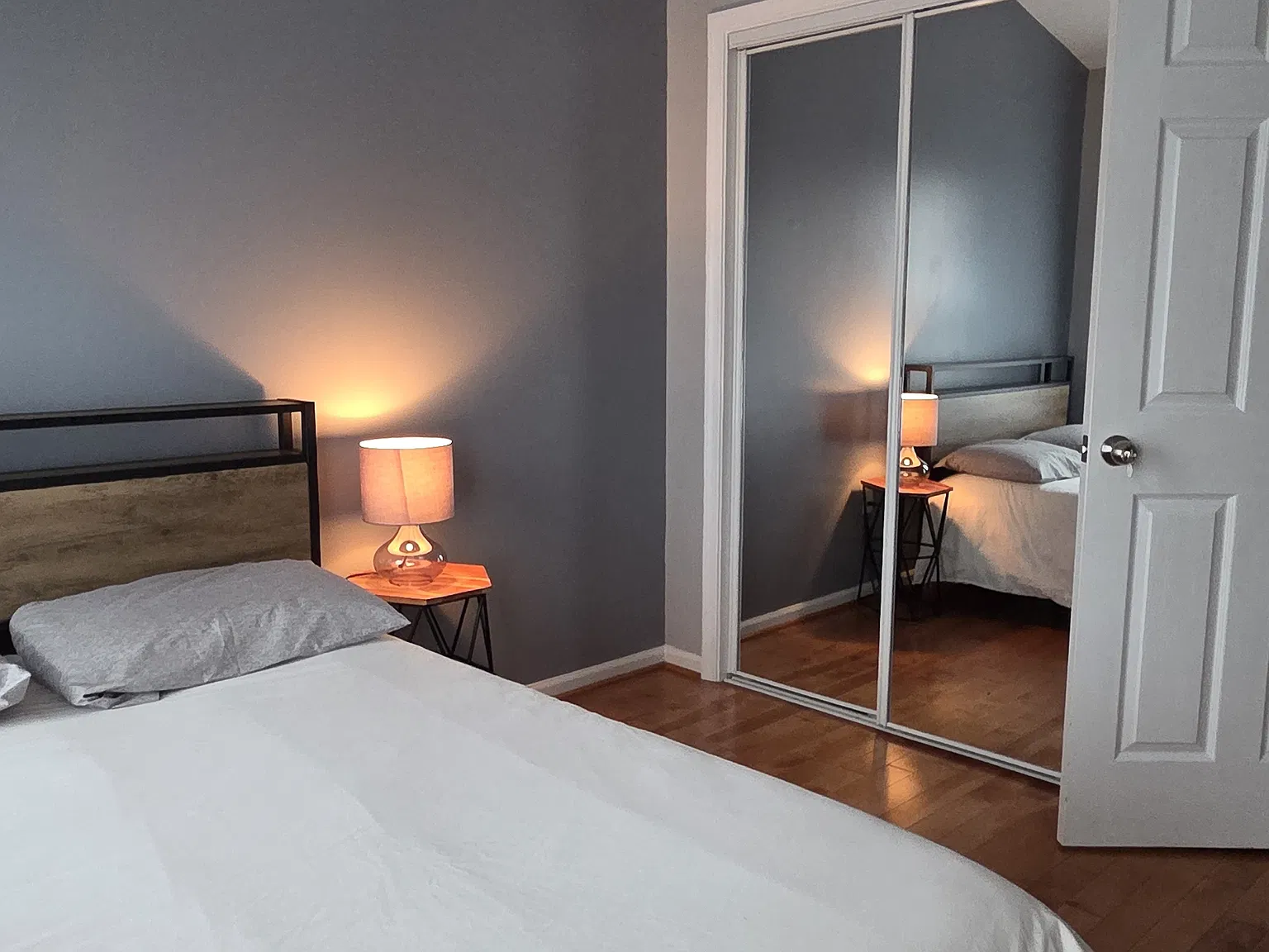 3 bed, 2623 sqft, $850 — Photo 2