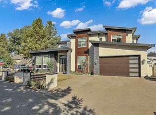 12267 72nd Ave, Surrey, BC V3W 2M4