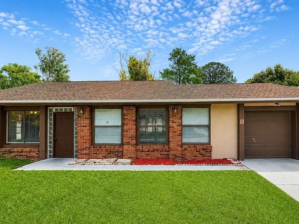 11 Trophy Ln, Kissimmee, FL 34759