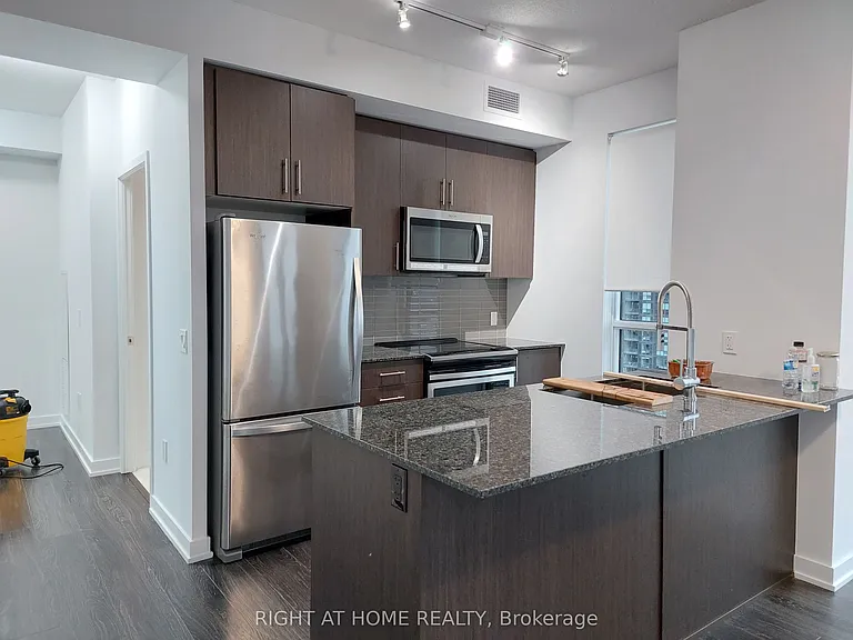 4055 Parkside Village Dr #2820 — Photo 9