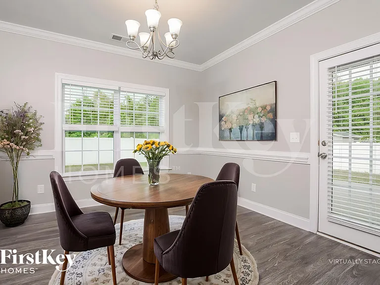 157 Ramsgate Dr — Photo 6