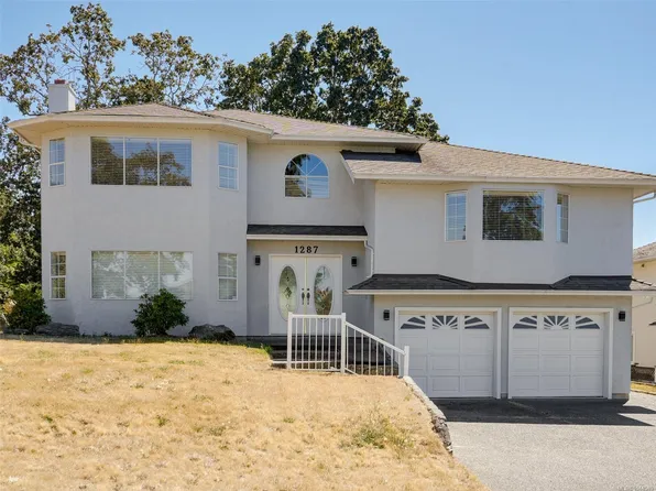 1287 Carmichael Ct, Saanich, BC V8Z 7B9