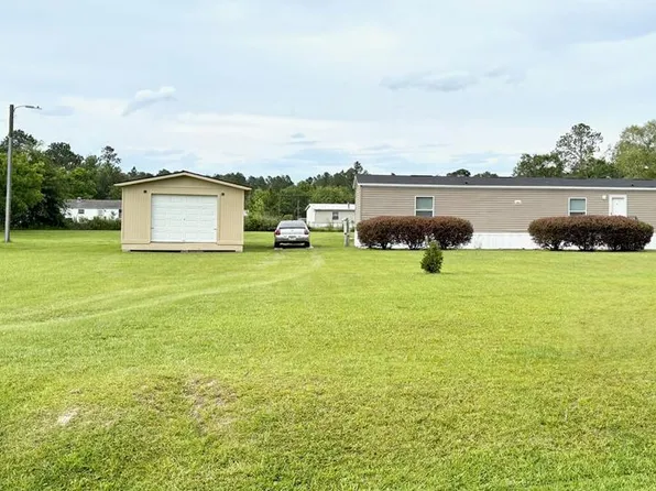 25 Harnage Cir, Lakeland, GA 31635