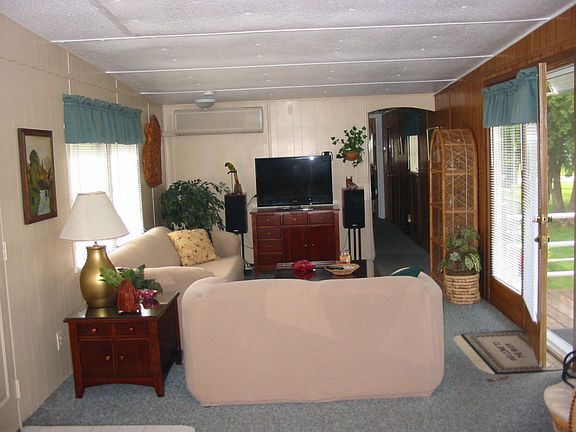 5th image of 11141 Birchpark Dr