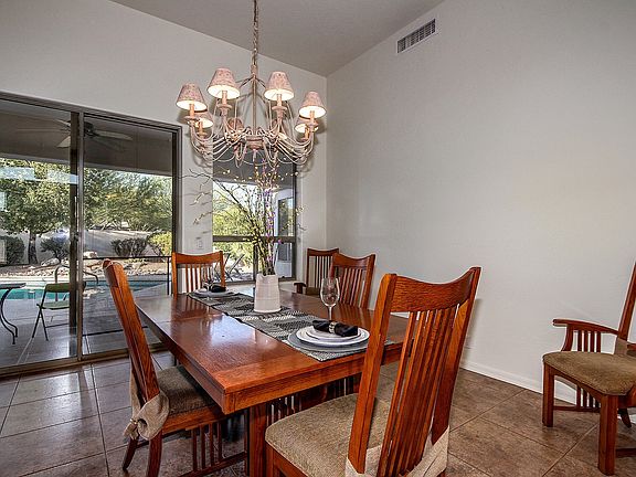 4th image of 2182 N Split Rock Pl
